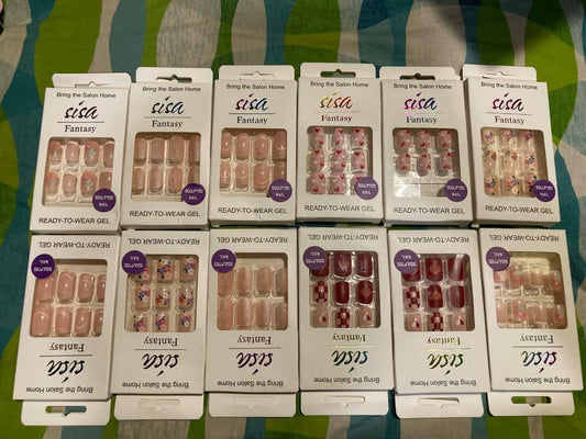 PREIMIUM QUALITY NAILS,LUXURIOUS,EASY TO USE NAILS