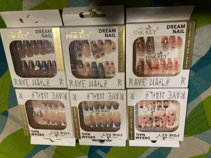 PREIMIUM QUALITY NAILS,LUXURIOUS,EASY TO USE NAILS