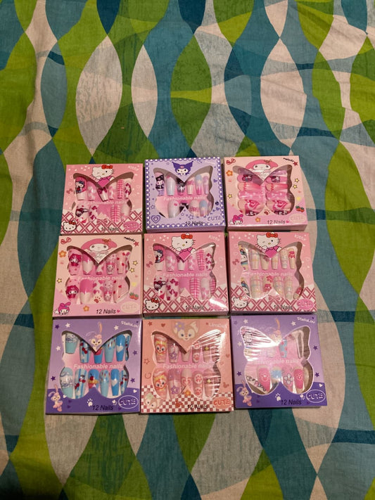 CUTE PREIMIUM NAILS,EASY TO USE,PRESS ON NAILS